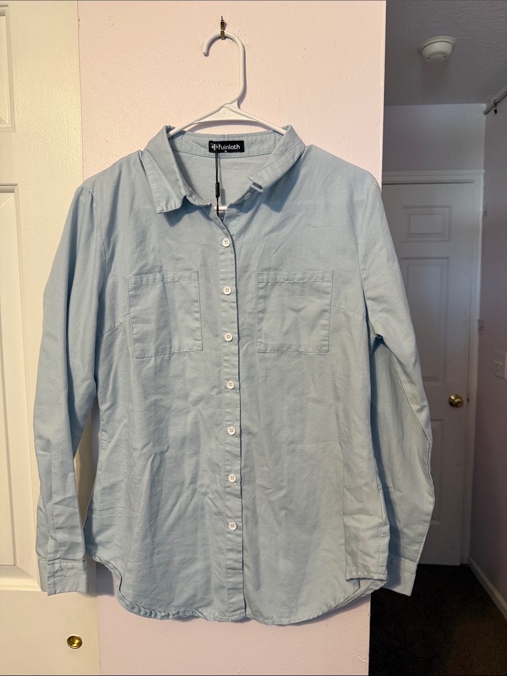 Universal Thread Light Blue Casual Button-Down Shirt